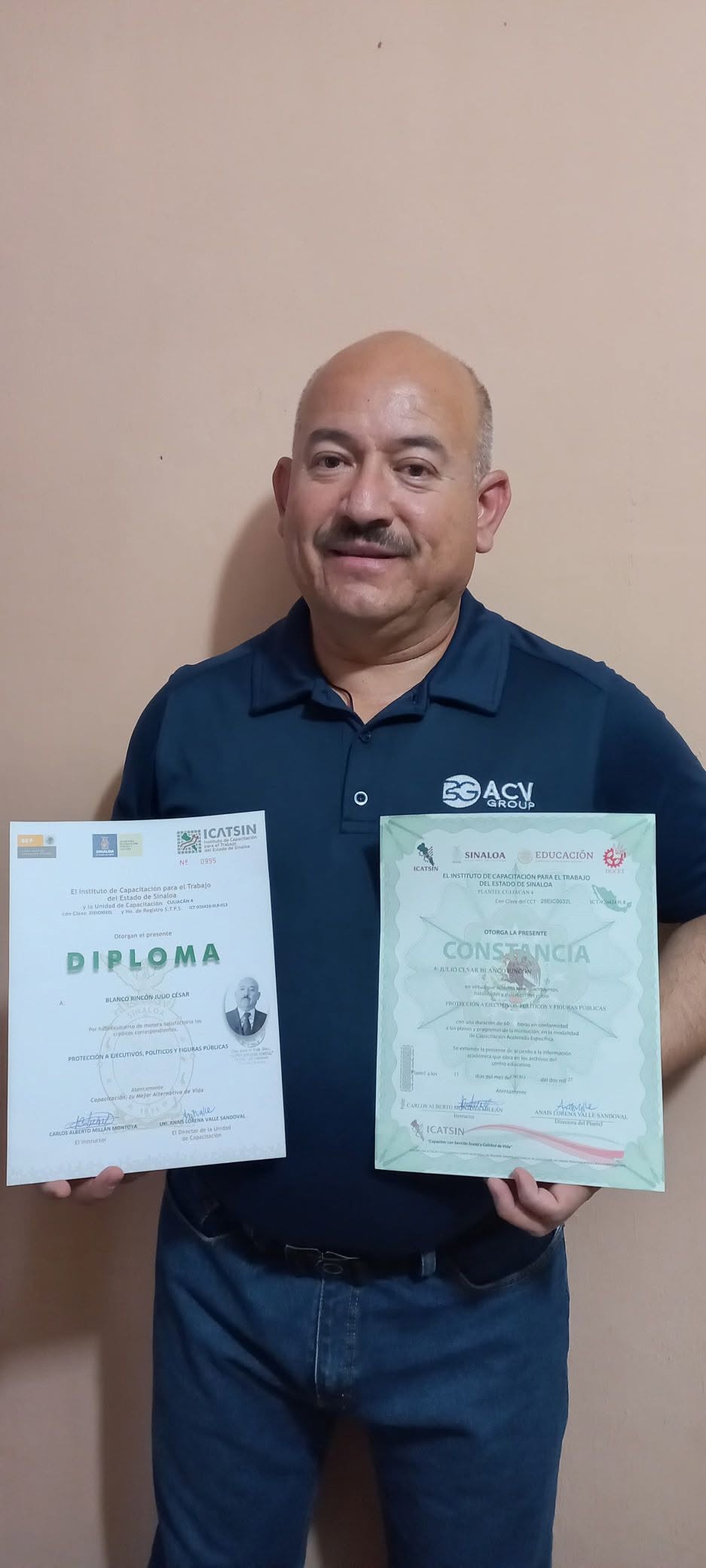 Egresado GEPROT 11